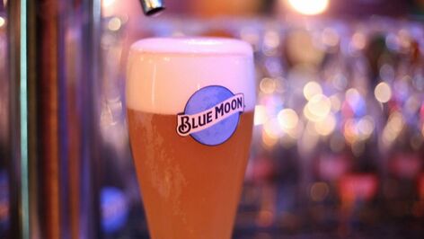 Blue Moon draft beer